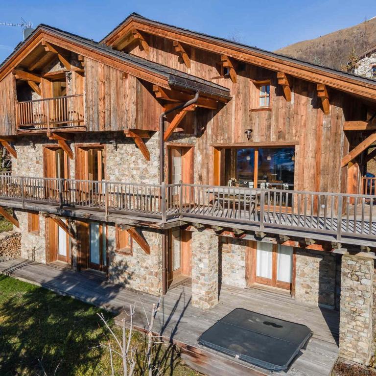 Chalet avec jacuzzi, proche des pistes, pour 10 personnes - Chalet 3 Chambres - 16