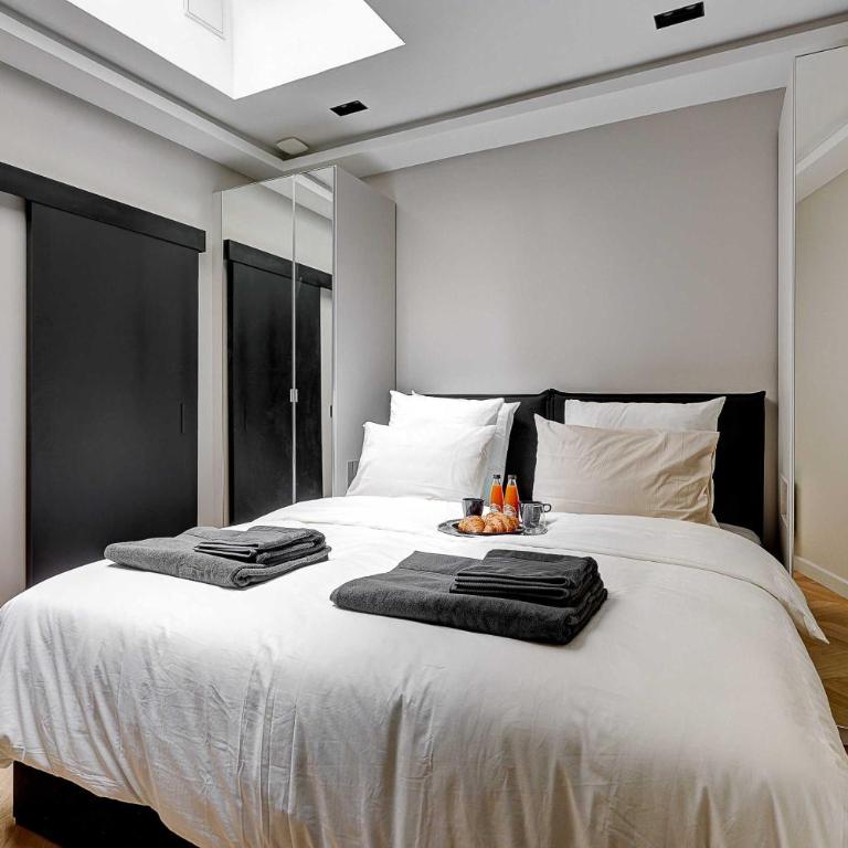 Elegant apartment with AC - 3BR-10P- Le Marais - Three-Bedroom Apartment - 27