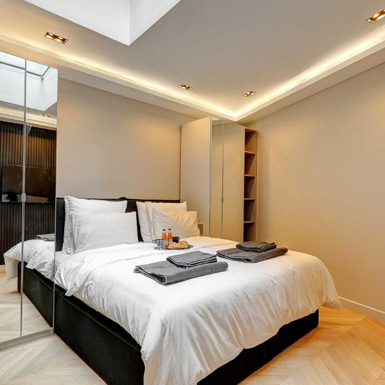Elegant apartment with AC - 3BR-10P- Le Marais - Three-Bedroom Apartment - 26