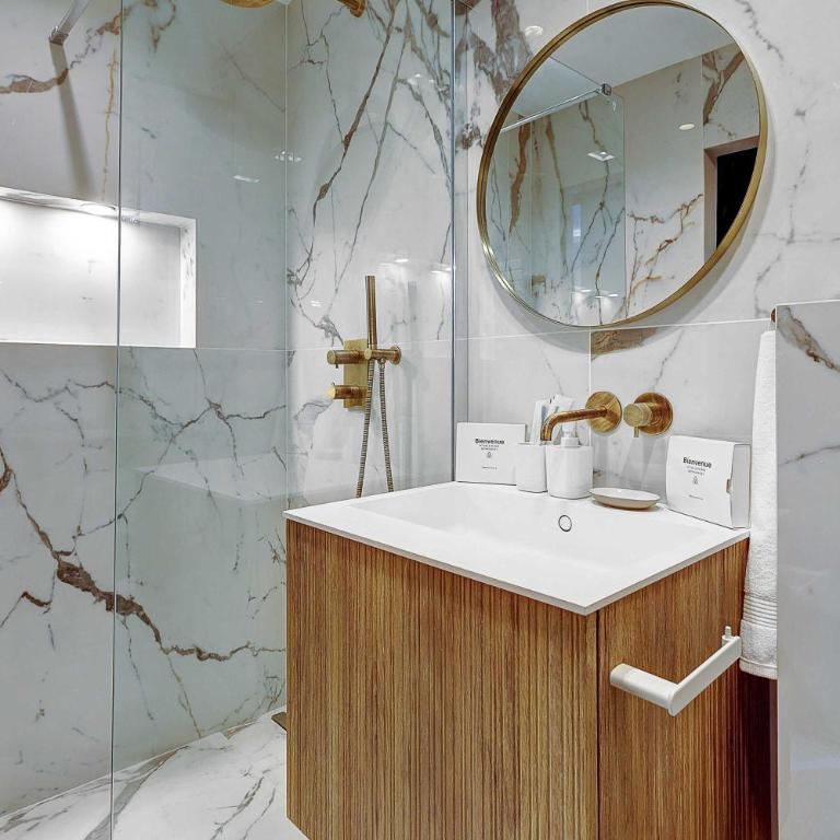 Elegant apartment with AC - 3BR-10P- Le Marais - Three-Bedroom Apartment - 30