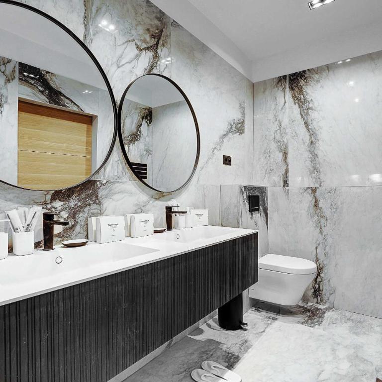 Elegant apartment with AC - 3BR-10P- Le Marais - Three-Bedroom Apartment - 32