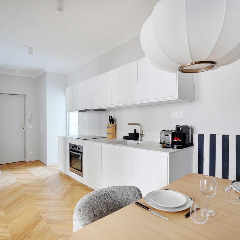 Appartement Moderne Champs-Elysées - Saint Honoré - Appartement - 9