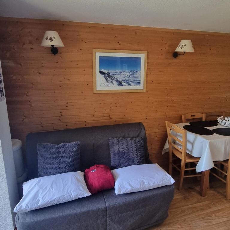 Appartement T2 avec terrasse au pied des pistes, Chamrousse - FR-1-549-136 - Apartment - 2