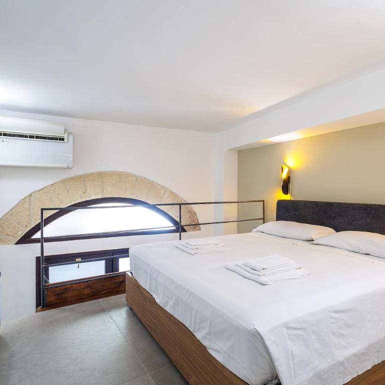 GoodStay Corte Regina Suite - Two-Bedroom Suite - 9