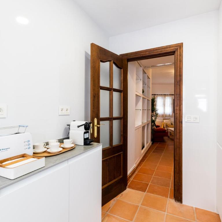 Wekey Homes, Casa del Albaicyn - Two-Bedroom House - 56