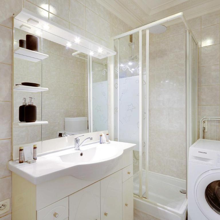 Peaceful apartment 2BR-4P - Arc de Triomphe - Appartement - 4