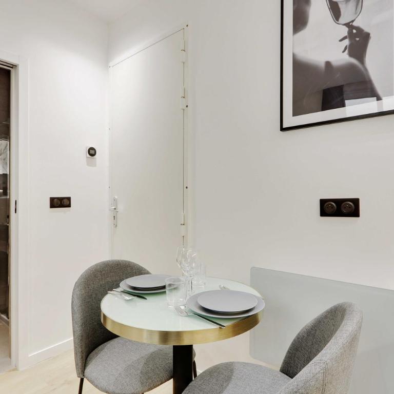 Studio ideally located in the heart of Paris - Apartment - 8
