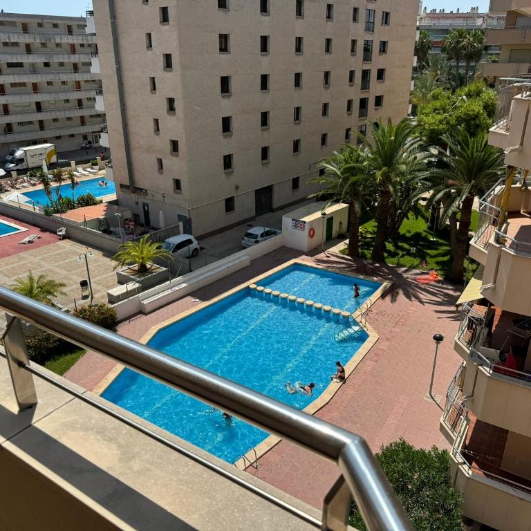 M10 Salou apartaments - One-Bedroom Apartment with Pool View - 1