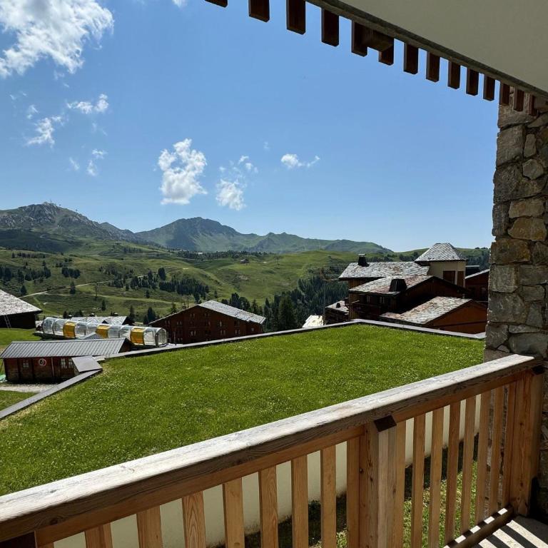 Appartement skis aux pieds, 6 pers, piscine, bien-être, Belle Plagne - Two-Bedroom Apartment - 8
