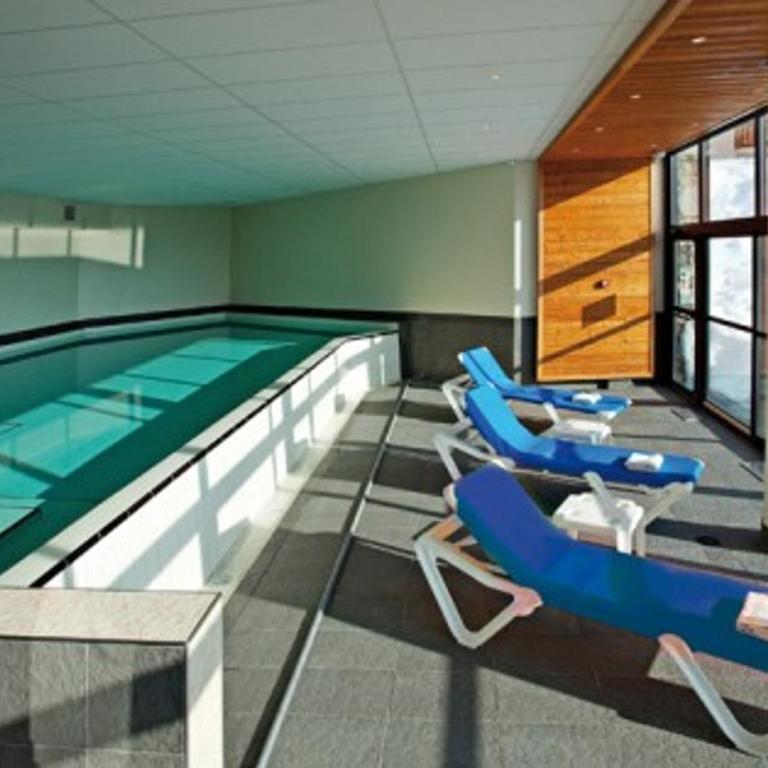 Appartement 3P, piscine chauffée, animaux admis, pieds des pistes - Two-Bedroom Apartment - 9