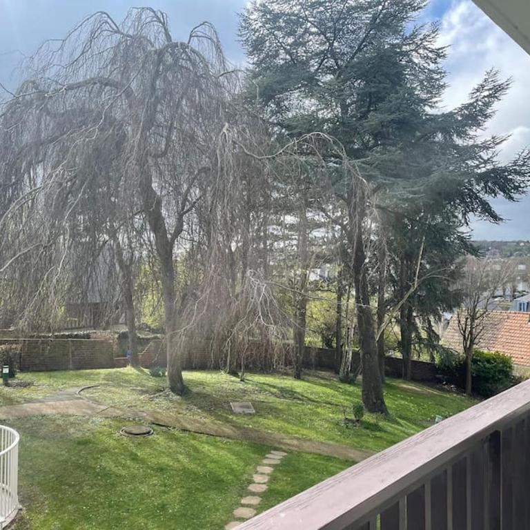 Résidence Piscine LE GRAND LARGE - Appartement - Vue sur Piscine - 6