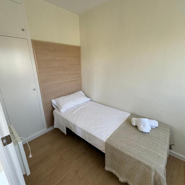 M10 Salou apartaments - Two-Bedroom Apartment with Terrace - 10