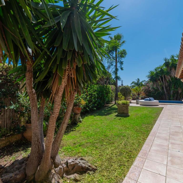 NEW beachside Villa with private pool - Villa - 50