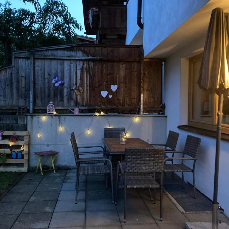 Ferienwohnung - Apartment mit 4 Schlafzimmern und einem Balkon - 25
