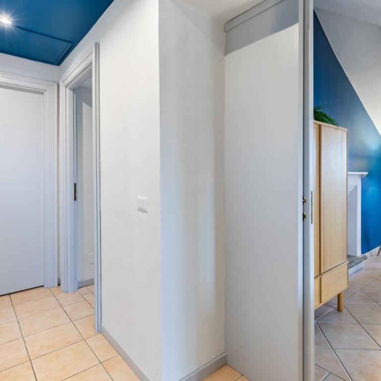 Giolitti 39 - Moderna Mansarda nel cuore di Torino - Appartamento con 2 Camere da Letto - 35