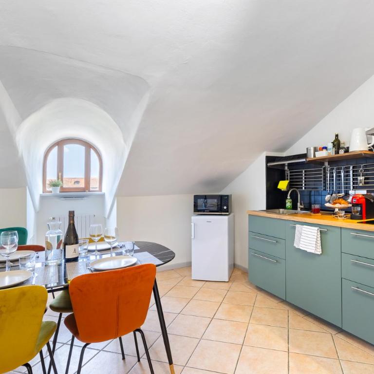 Giolitti 39 - Moderna Mansarda nel cuore di Torino - Appartamento con 2 Camere da Letto - 22