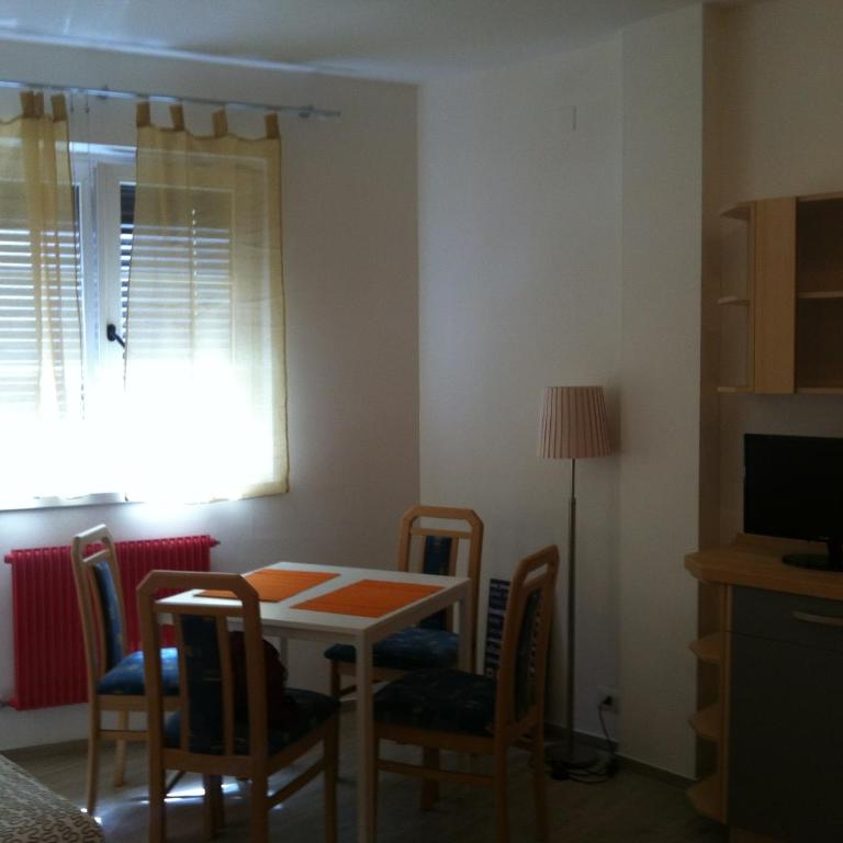Casa Laurino In Centro A Bolzano - Apartment - 4