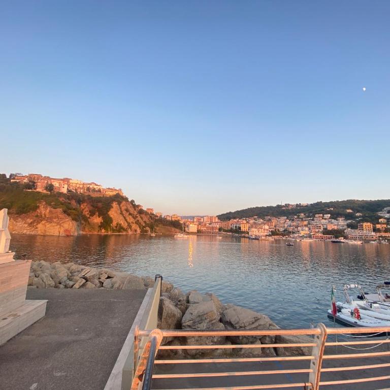 Cilento Mare Jacuzzi - Camera Matrimoniale - 4