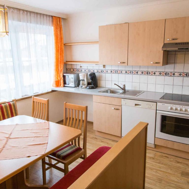 Apartments in Flachau - Salzburger Land 35404 - Appartement - 3