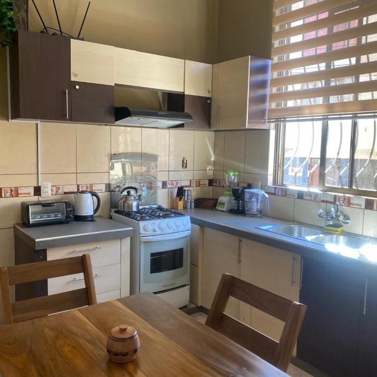 Departamento independiente - Apartamento de 2 dormitorios - 6