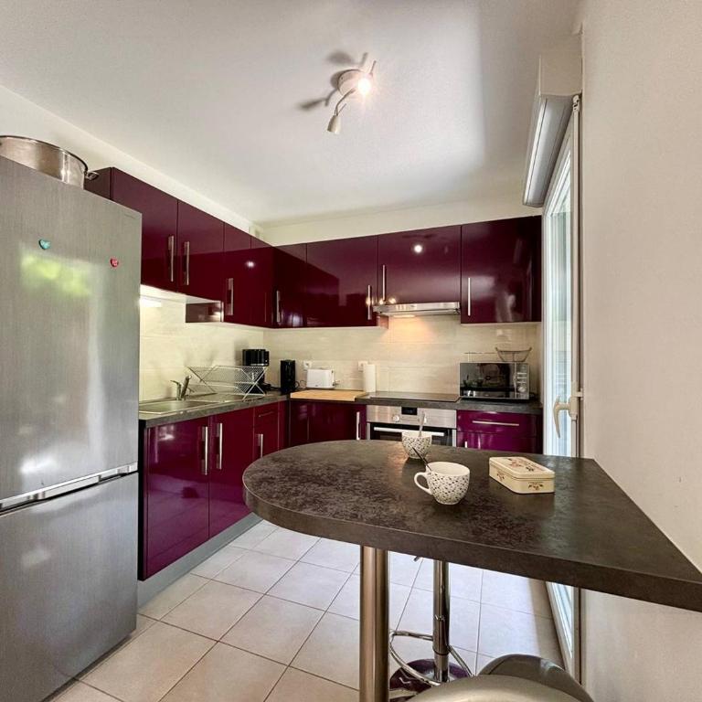 Appartement charmant près du bourg - 6 pers. - FR-1-377-94 - Appartement - 3