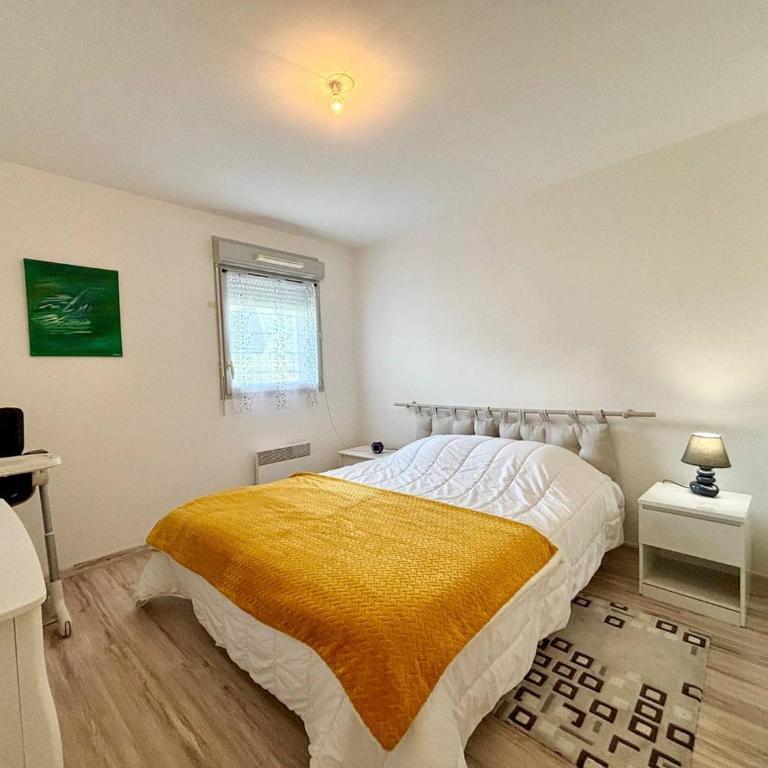 Appartement charmant près du bourg - 6 pers. - FR-1-377-94 - Appartement - 4