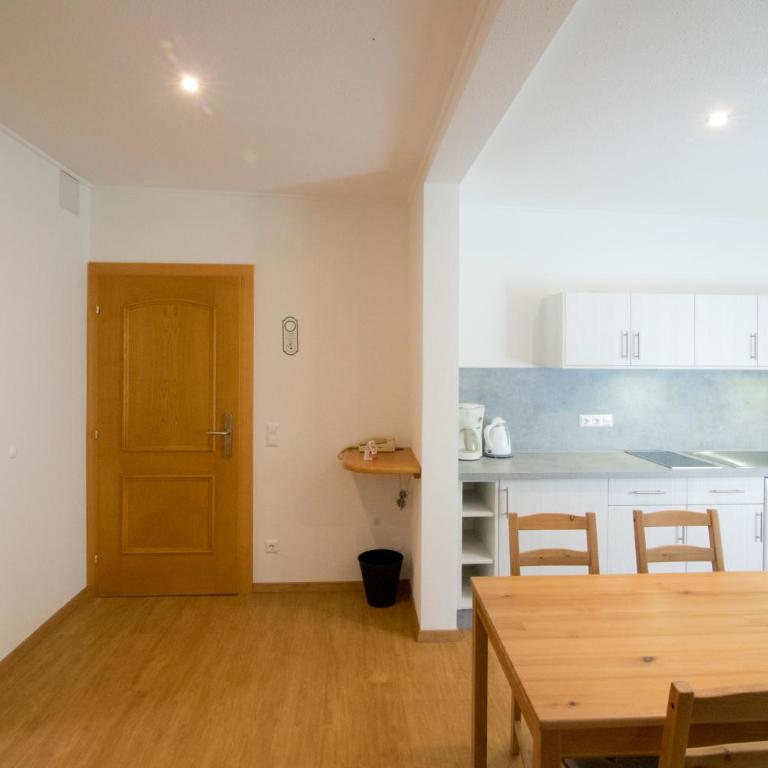 Ferienwohnungen Gabriel - Apartment mit 2 Schlafzimmern und Seeblick - 11