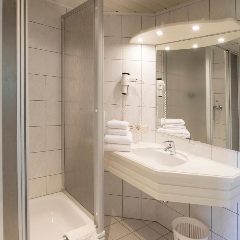 Ferienwohnungen Gabriel - Apartment mit 2 Schlafzimmern und Seeblick - 14