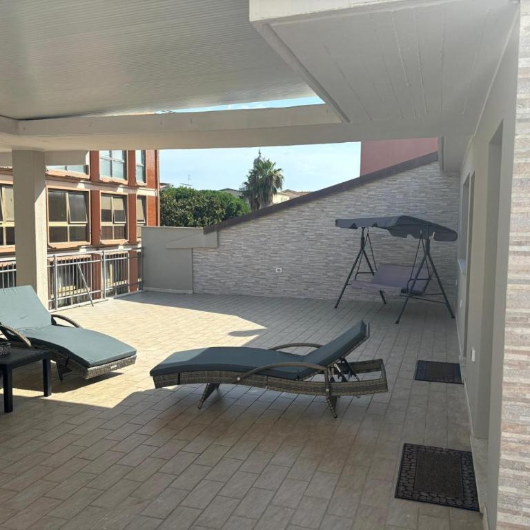 Ilenia's Boutique Rooms - Camera Matrimoniale Deluxe con Balcone - 3
