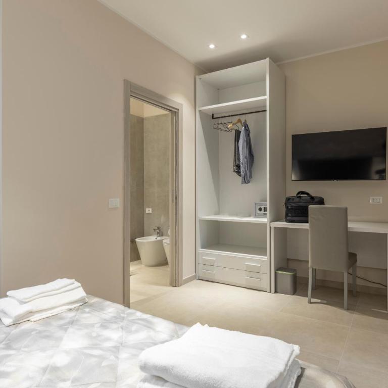 Ilenia's Boutique Rooms - Camera Deluxe - 8