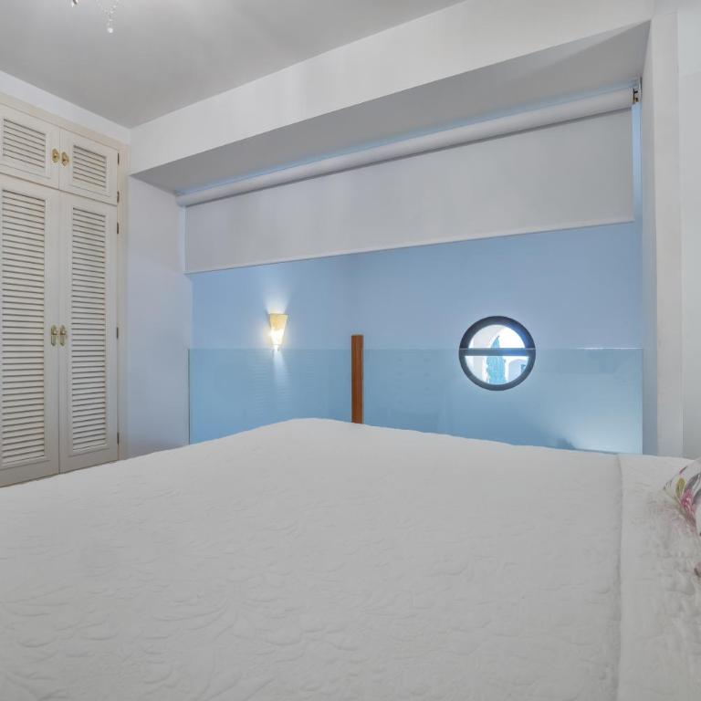 Santa Ana Free Parking Cordoba Center - One-Bedroom Apartment - 20