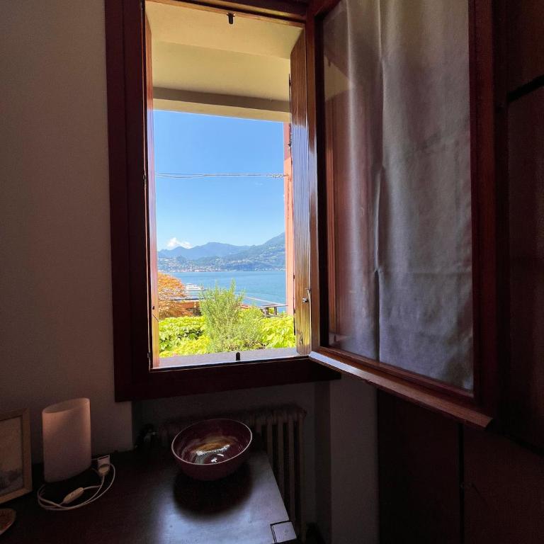 Villa NELLA VARENNA back to 70' - Villa con 3 Camere da Letto - 32