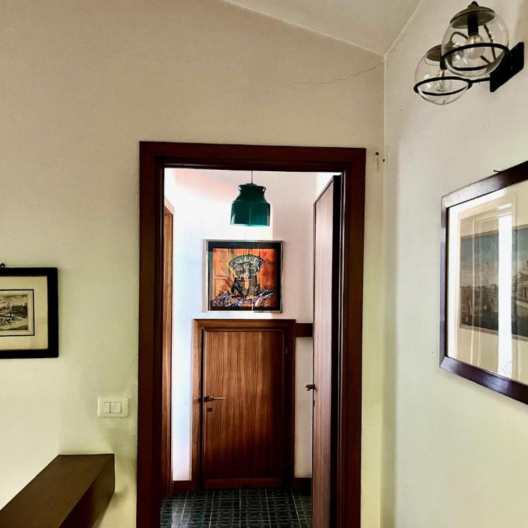 Villa NELLA VARENNA back to 70' - Villa con 3 Camere da Letto - 37