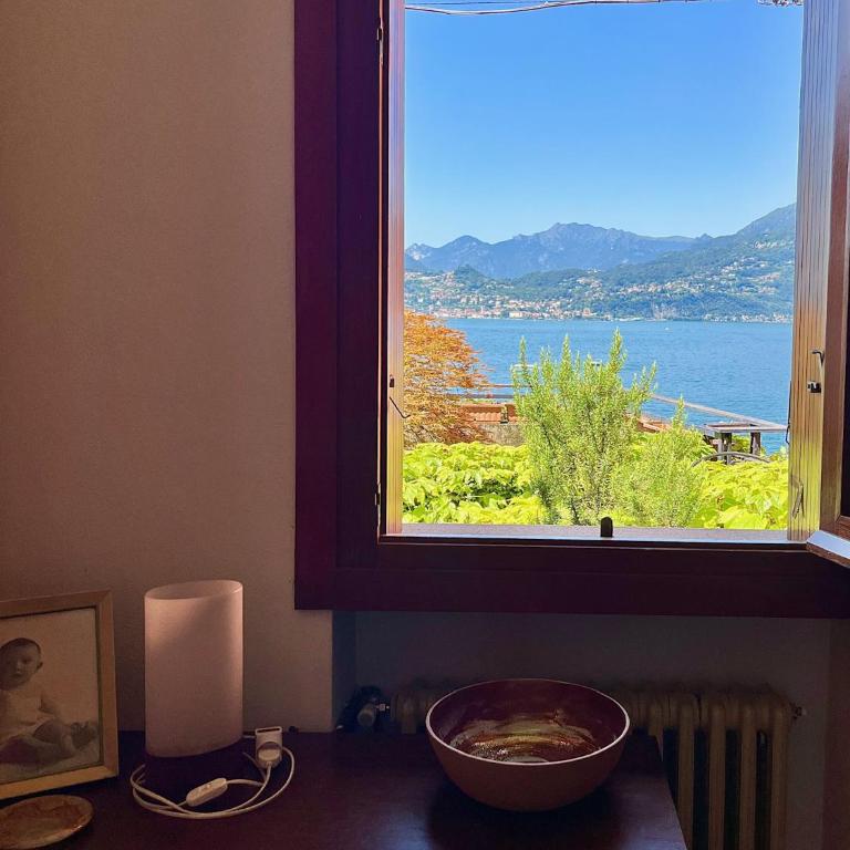 Villa NELLA VARENNA back to 70' - Villa con 3 Camere da Letto - 42