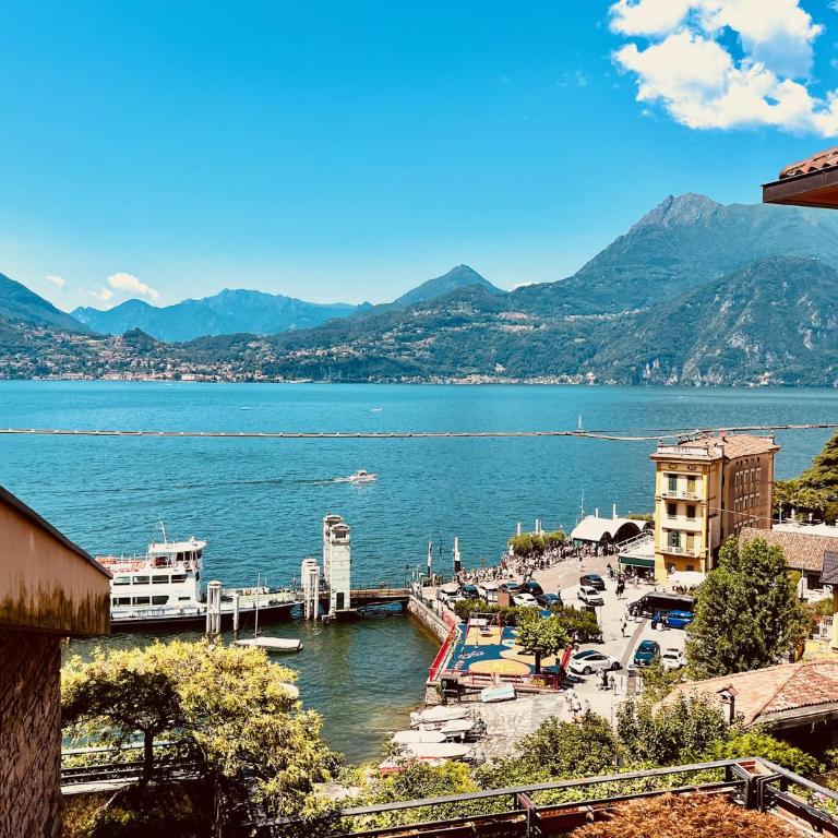 Villa NELLA VARENNA back to 70' - Villa con 3 Camere da Letto - 48