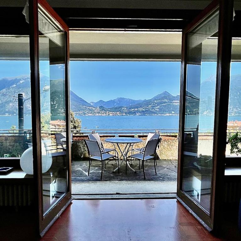 Villa NELLA VARENNA back to 70' - Villa con 3 Camere da Letto - 1