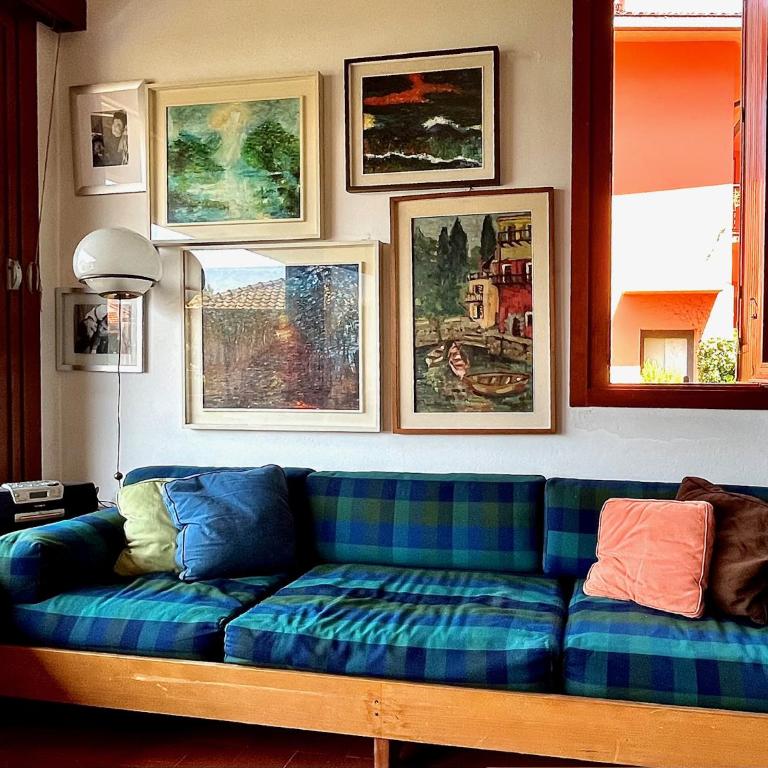 Villa NELLA VARENNA back to 70' - Villa con 3 Camere da Letto - 78
