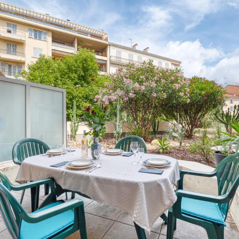 Victoria Beach Apartments - Apartment mit Terrasse - 3