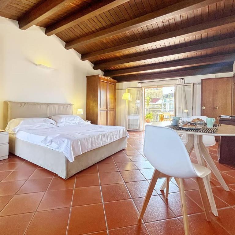 Solemar Sicilia - Palazzo Massimo - One-Bedroom House - 4