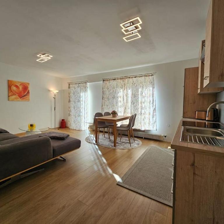 Gästehaus in sonniger Lage - Apartment mit 2 Schlafzimmern - 1