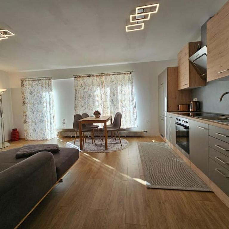 Gästehaus in sonniger Lage - Apartment mit 2 Schlafzimmern - 2