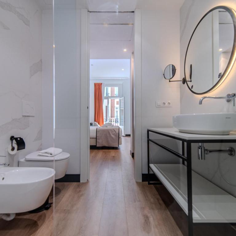 Soho Boutique Turia - Double or Twin Room - 11