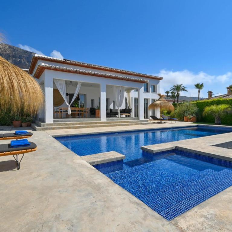 Casa de la Luz by Aguilarent - Villa - 17
