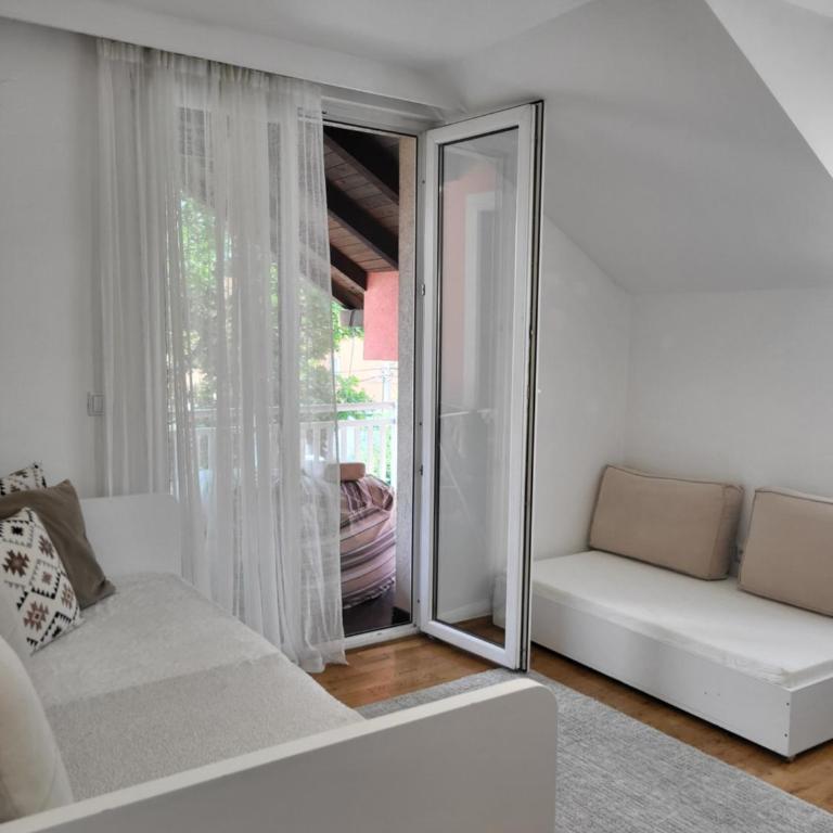 Mek lux Sarajevo - Apartman sa 2 Spavaće Sobe - 19