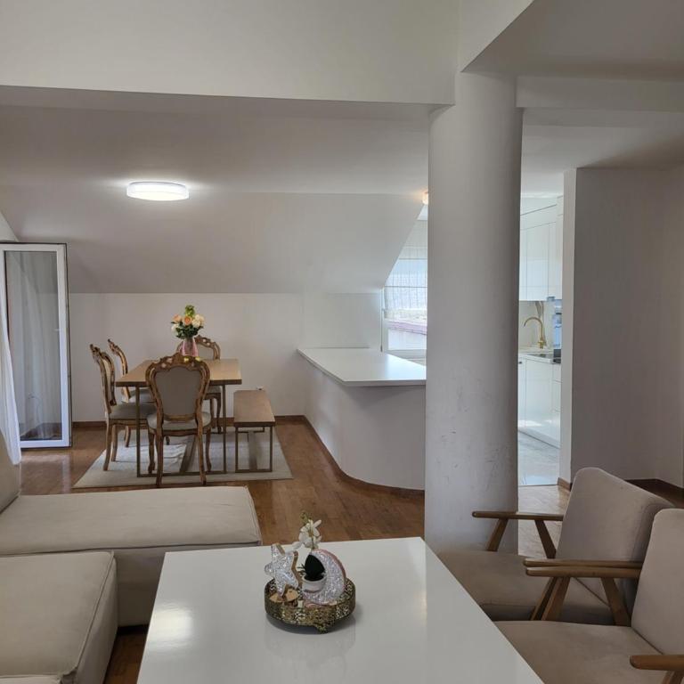 Mek lux Sarajevo - Apartman sa 2 Spavaće Sobe - 61