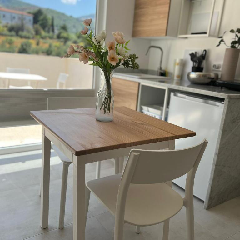 Panoramica Via Villa - Studio mit Terrasse - 4