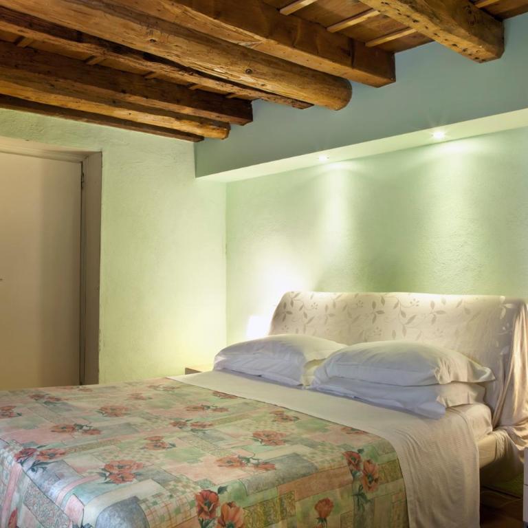 Boutique Hotel Scalzi - Adults Only - Deluxe Room - 1