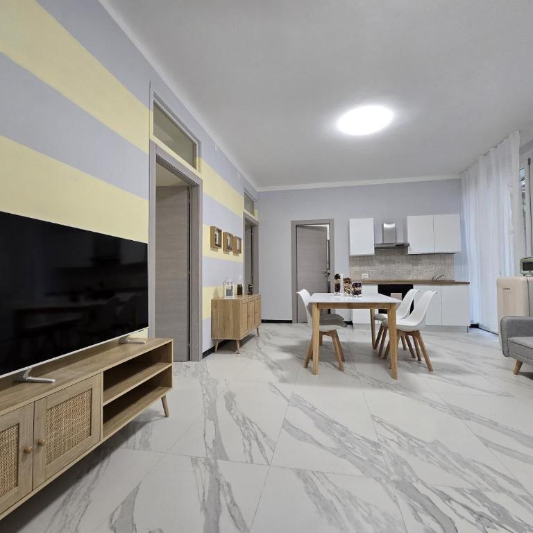 MyHome - VITTORIO VENETO 113 - Two-Bedroom Apartment - 1