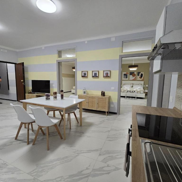 MyHome - VITTORIO VENETO 113 - Two-Bedroom Apartment - 14