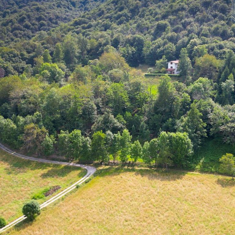 Materin - Four-Bedroom House - 58